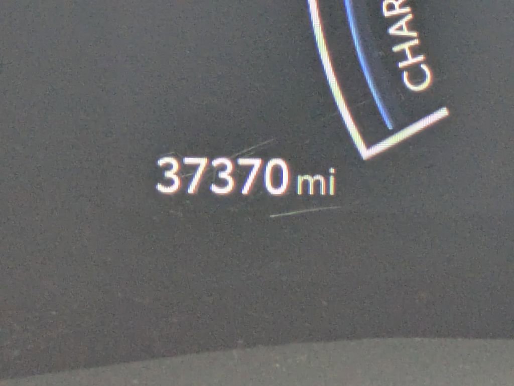 Used 2025 Toyota Camry SE w/ Convenience Package image 31