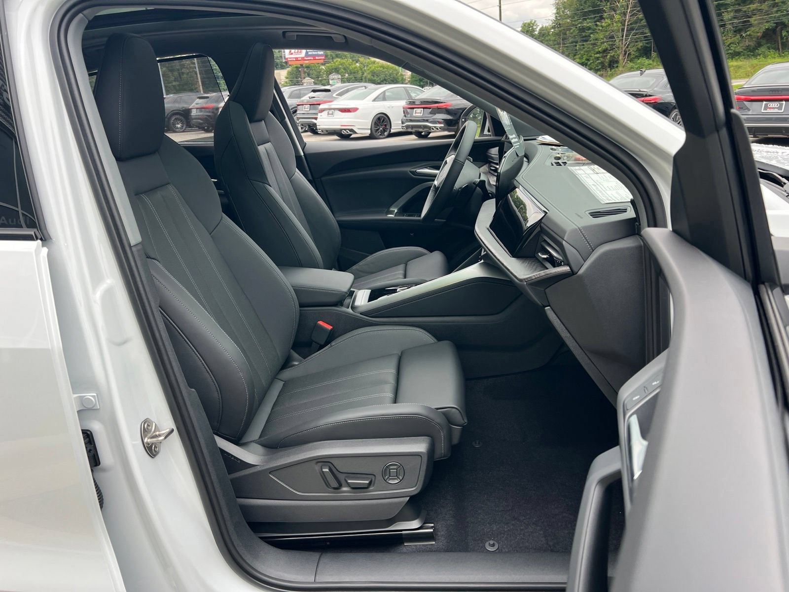 New 2026 Audi Q5 Premium Plus AWD/4WD image 34