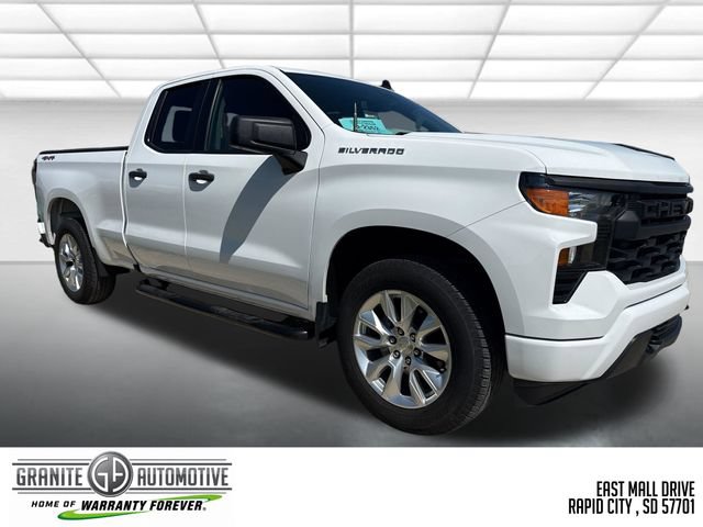 Used 2023 Chevrolet Silverado 1500 Custom AWD/4WD image 8