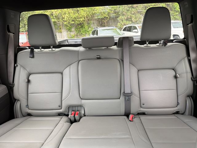 Used 2024 Chevrolet Silverado 1500 LTZ image 23