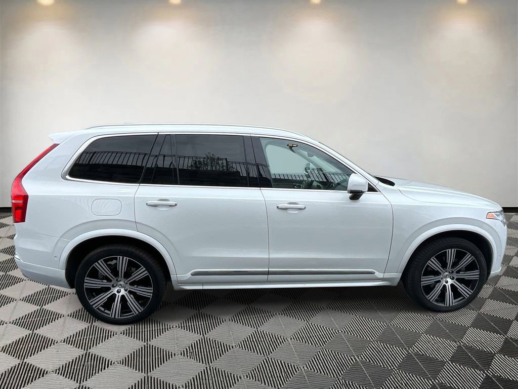 Used 2022 Volvo XC90 T6 Inscription AWD/4WD image 2