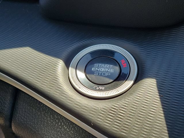 Used 2024 Jeep Grand Cherokee Altitude AWD/4WD image 12