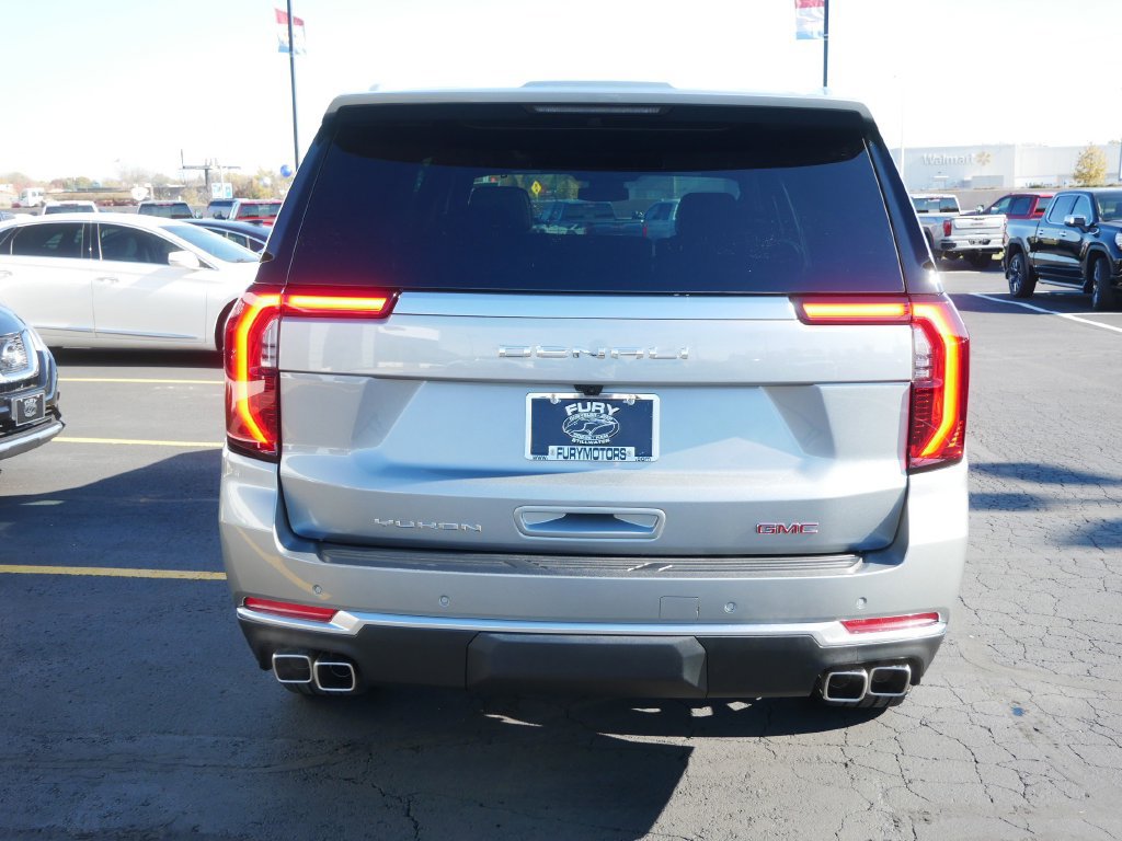 New 2026 GMC Yukon XL Denali w/ Sun & Power Step Package AWD/4WD image 3