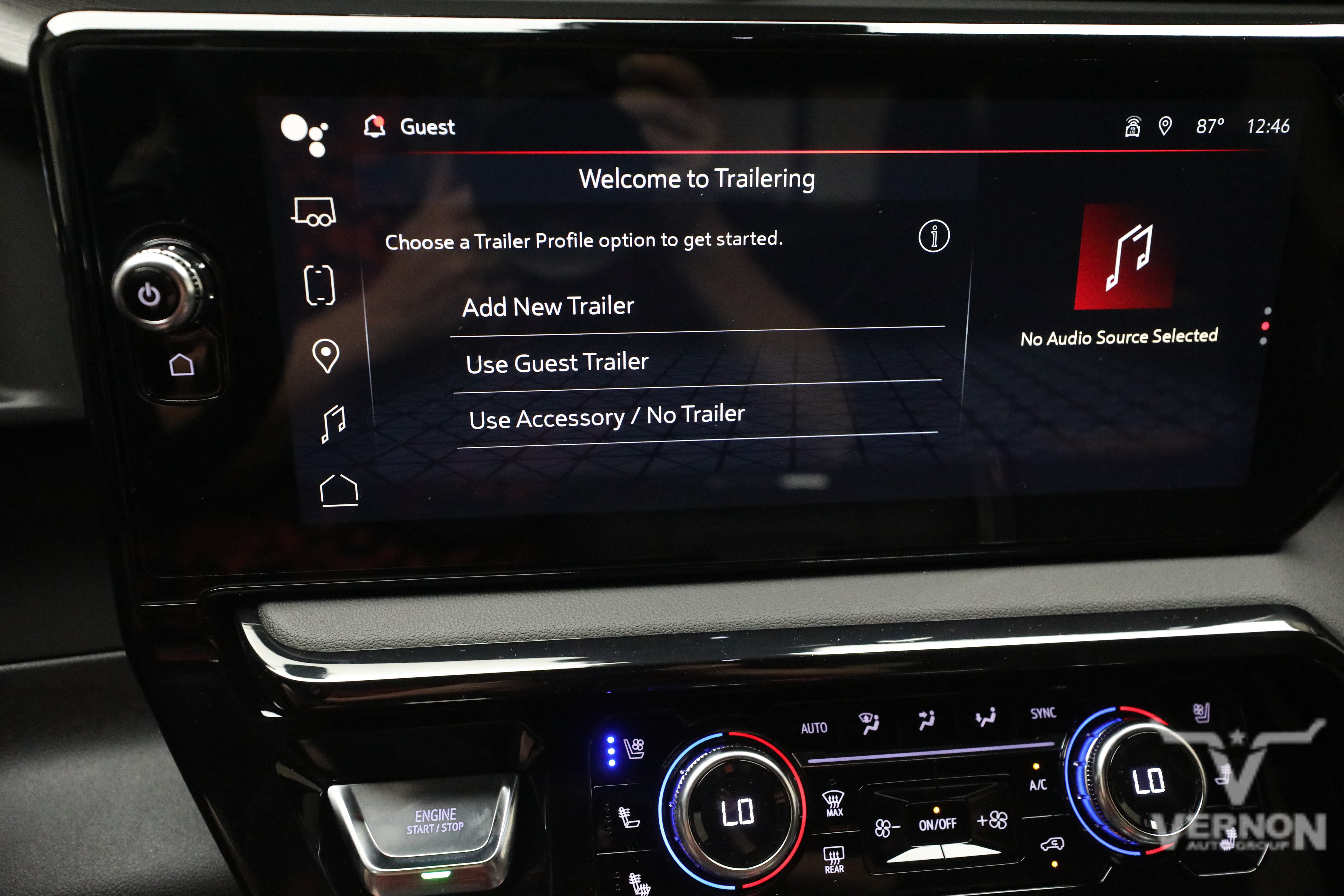 New 2026 GMC Sierra 2500 AT4 w/ AT4 Premium Plus Package AWD/4WD image 25