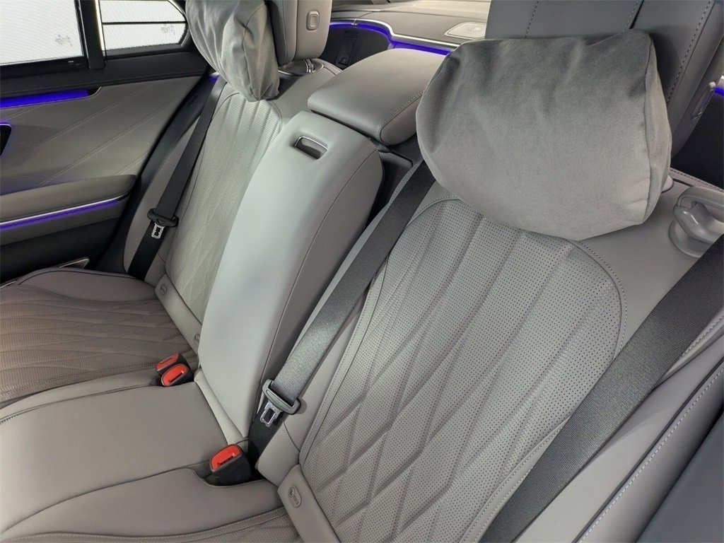 New 2026 Mercedes-Benz S 63 AMG S image 13