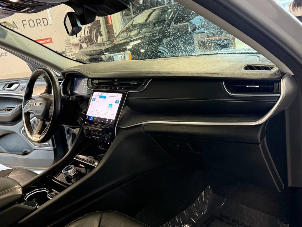 Used 2021 Jeep Grand Cherokee L Limited RWD image 19