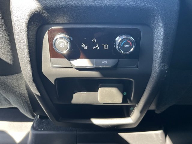 New 2026 Chevrolet Traverse LT w/ Driver Confidence Package image 34
