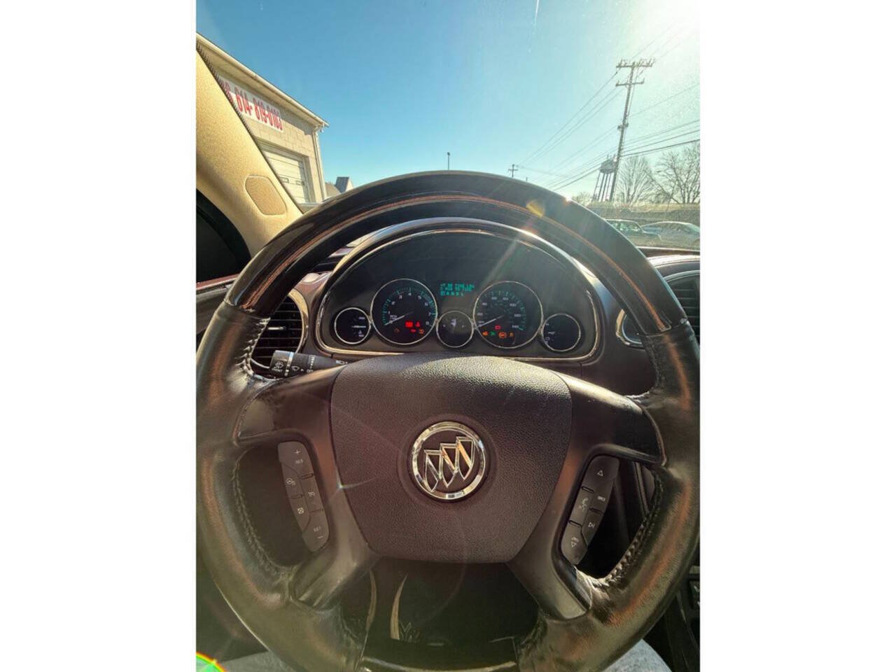 Used 2015 Buick Enclave Leather FWD image 17