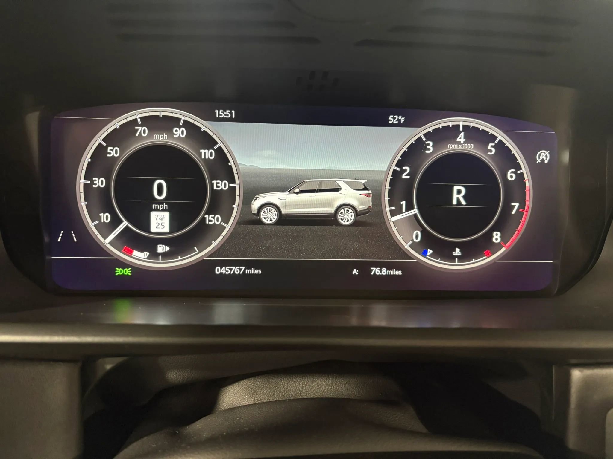Used 2020 Land Rover Discovery HSE Luxury AWD/4WD image 22