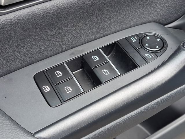 Used 2025 MAZDA CX-50 AWD 2.5 S w/ Cargo Package image 19