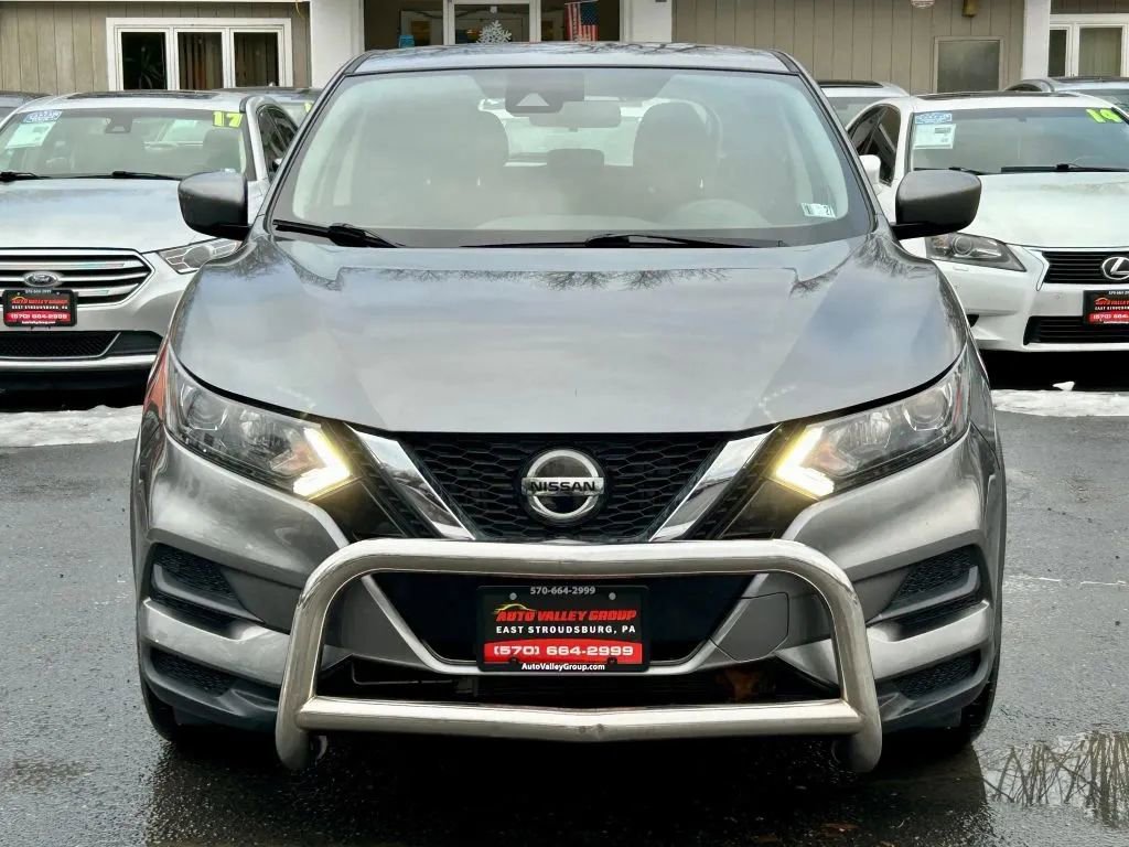 Used 2020 Nissan Rogue Sport S w/ Appearance Package image 3
