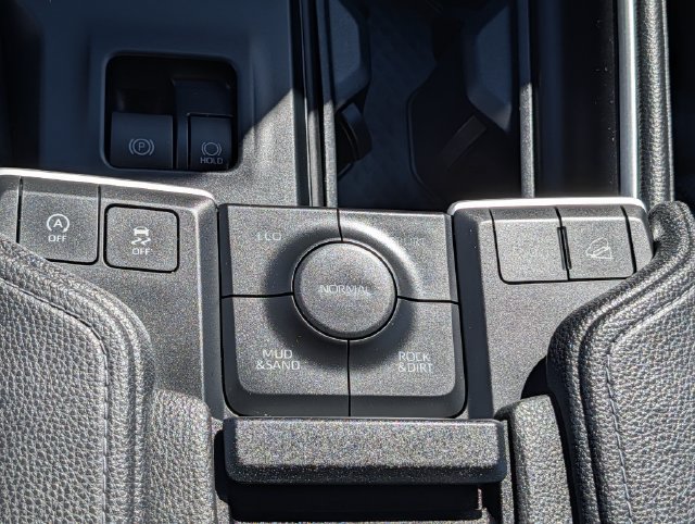 Certified 2024 Toyota Grand Highlander AWD image 16