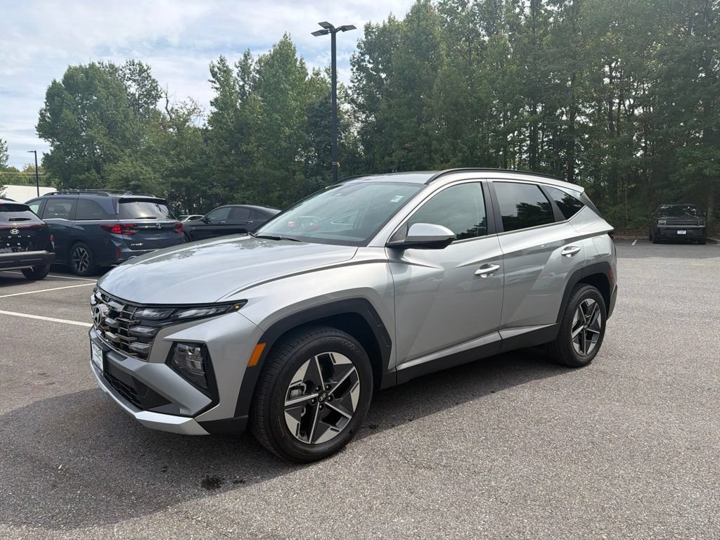 Used 2026 Hyundai Tucson SEL Plus AWD/4WD image 2