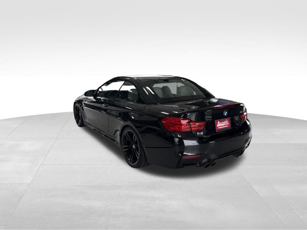 Used 2015 BMW M4 Convertible RWD image 3