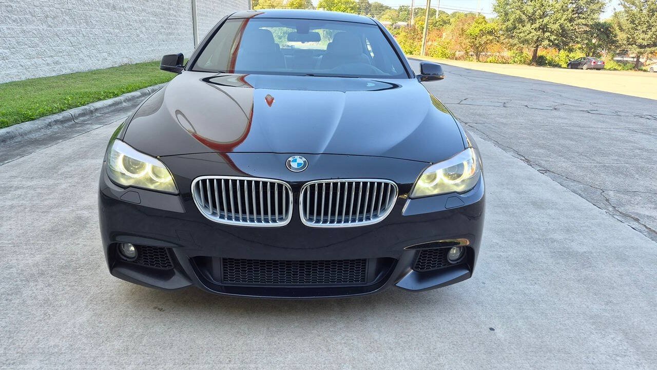 Used 2013 BMW 550i xDrive Sedan AWD/4WD image 10