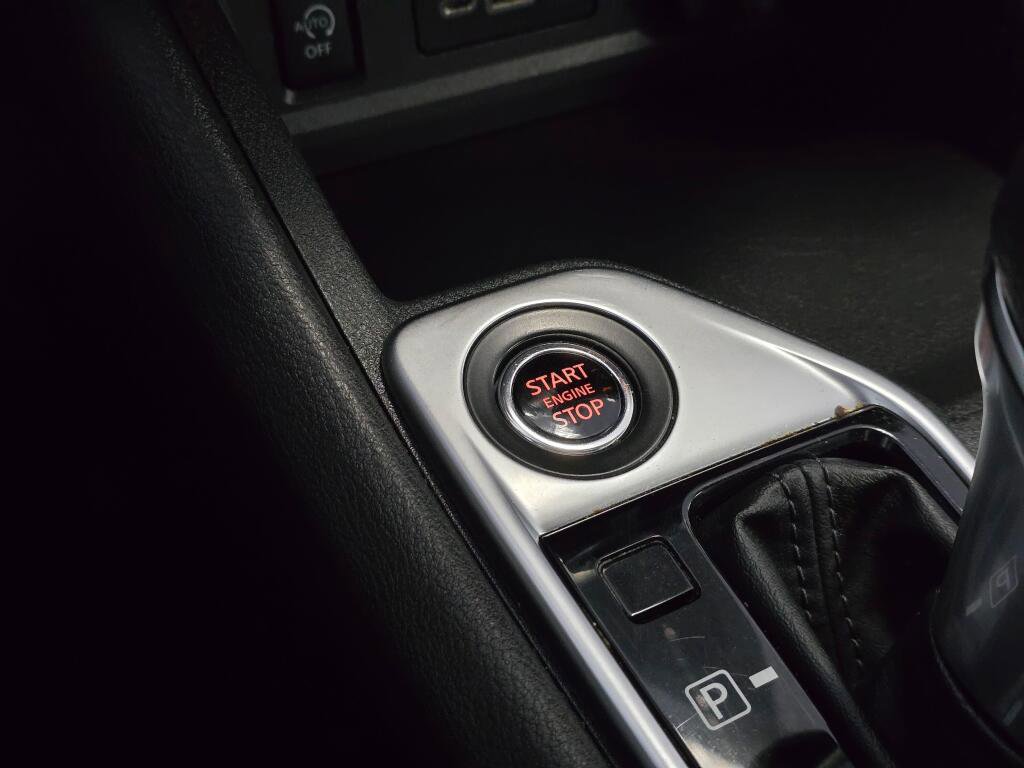 Used 2024 Nissan Sentra SV FWD image 30