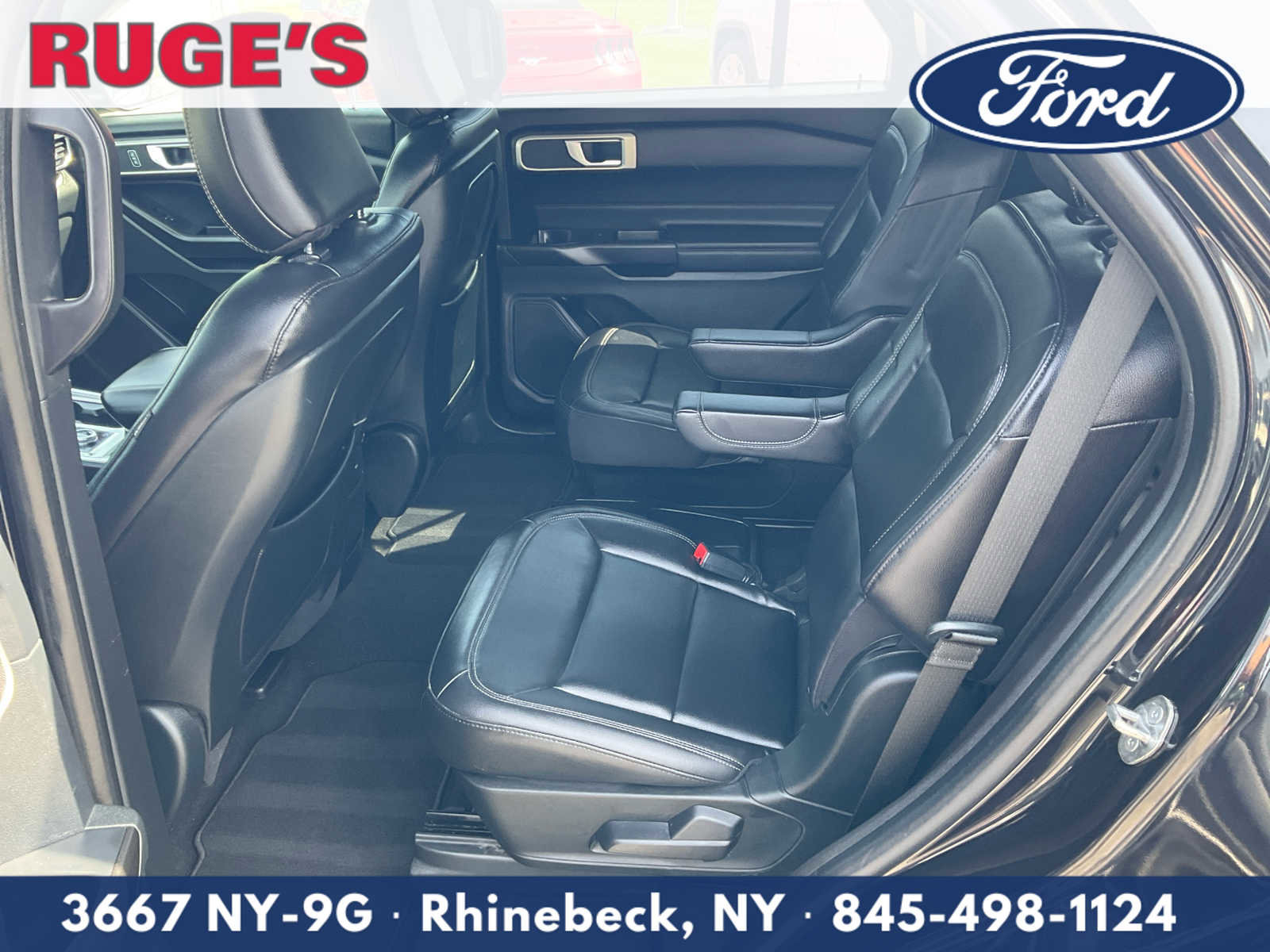 Used 2020 Ford Explorer XLT w/ Equipment Group 202A AWD/4WD image 14