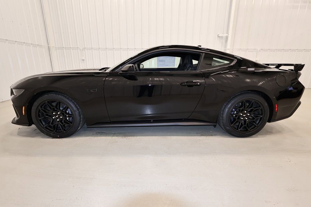 New 2026 Ford Mustang GT Premium w/ GT Performance Package image 5