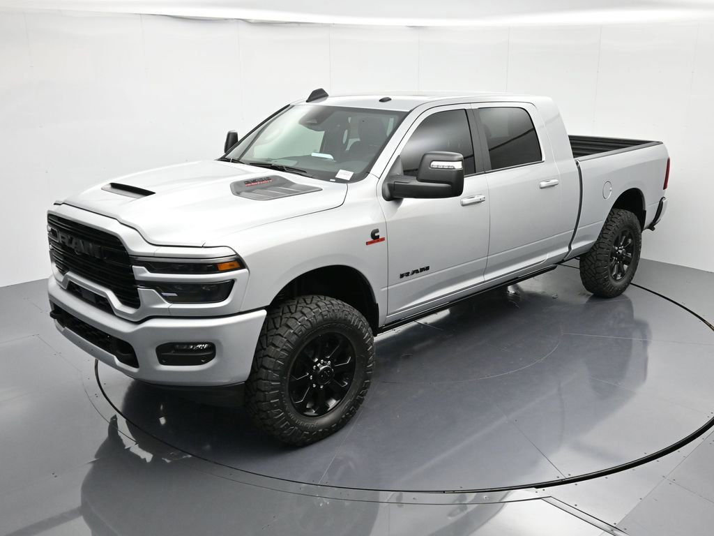 New 2026 RAM 2500 Laramie AWD/4WD image 10