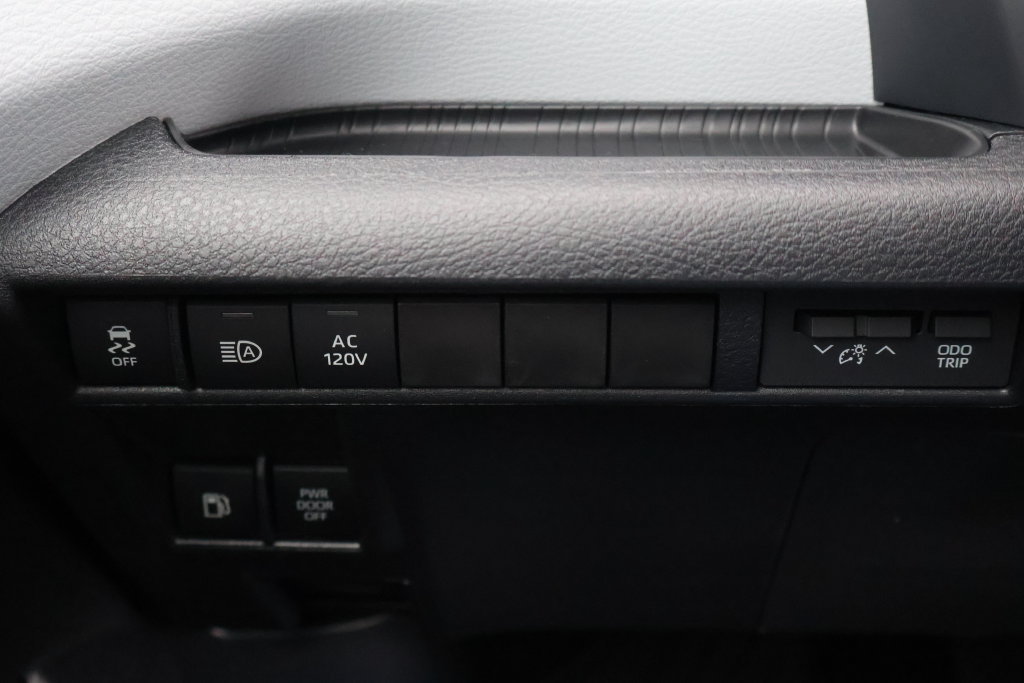 New 2026 Toyota Sienna XLE AWD/4WD image 27