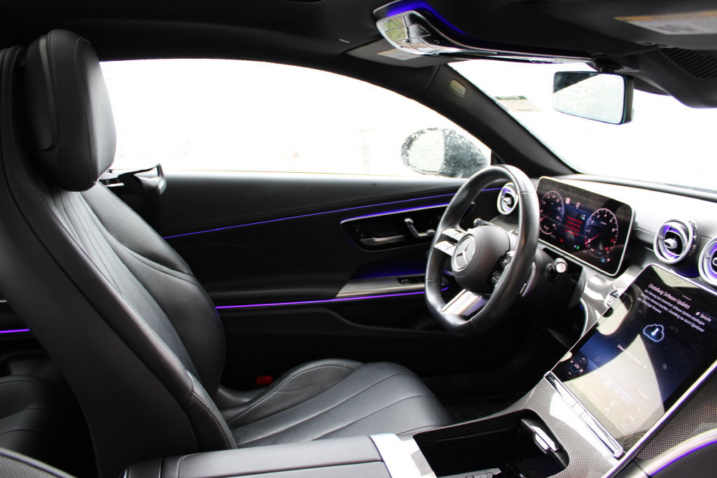 Used 2025 Mercedes-Benz CLE 300 4MATIC Coupe w/ AMG Line image 22