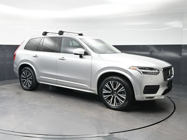 Used 2022 Volvo XC90 T6 Momentum w/ Climate Package AWD/4WD image 3