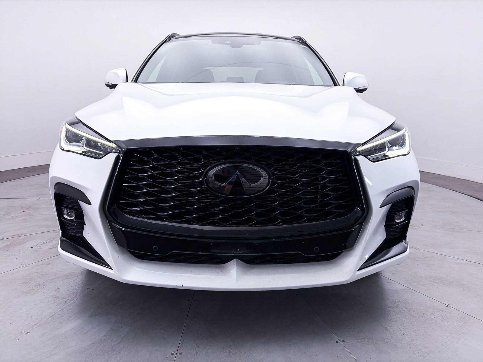 Used 2023 INFINITI QX50 Sport AWD/4WD image 11