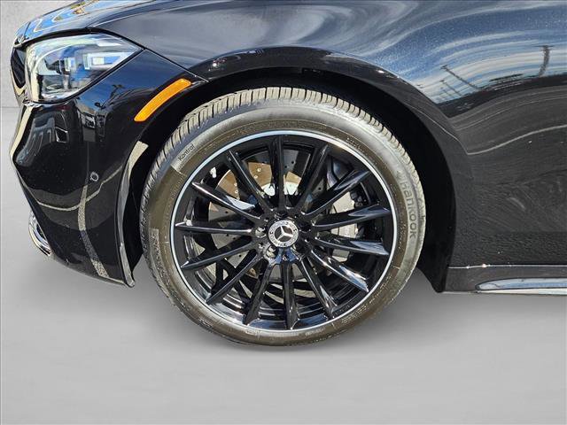 Used 2025 Mercedes-Benz S 580 4MATIC Sedan image 23