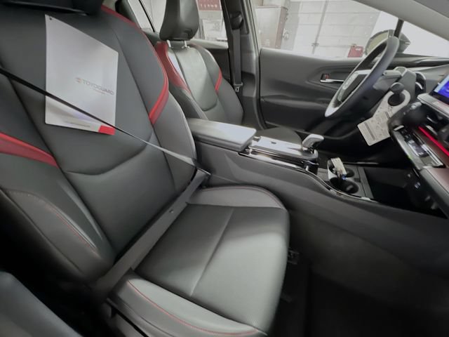 New 2026 Toyota Prius Plug-In Hybrid FWD image 28