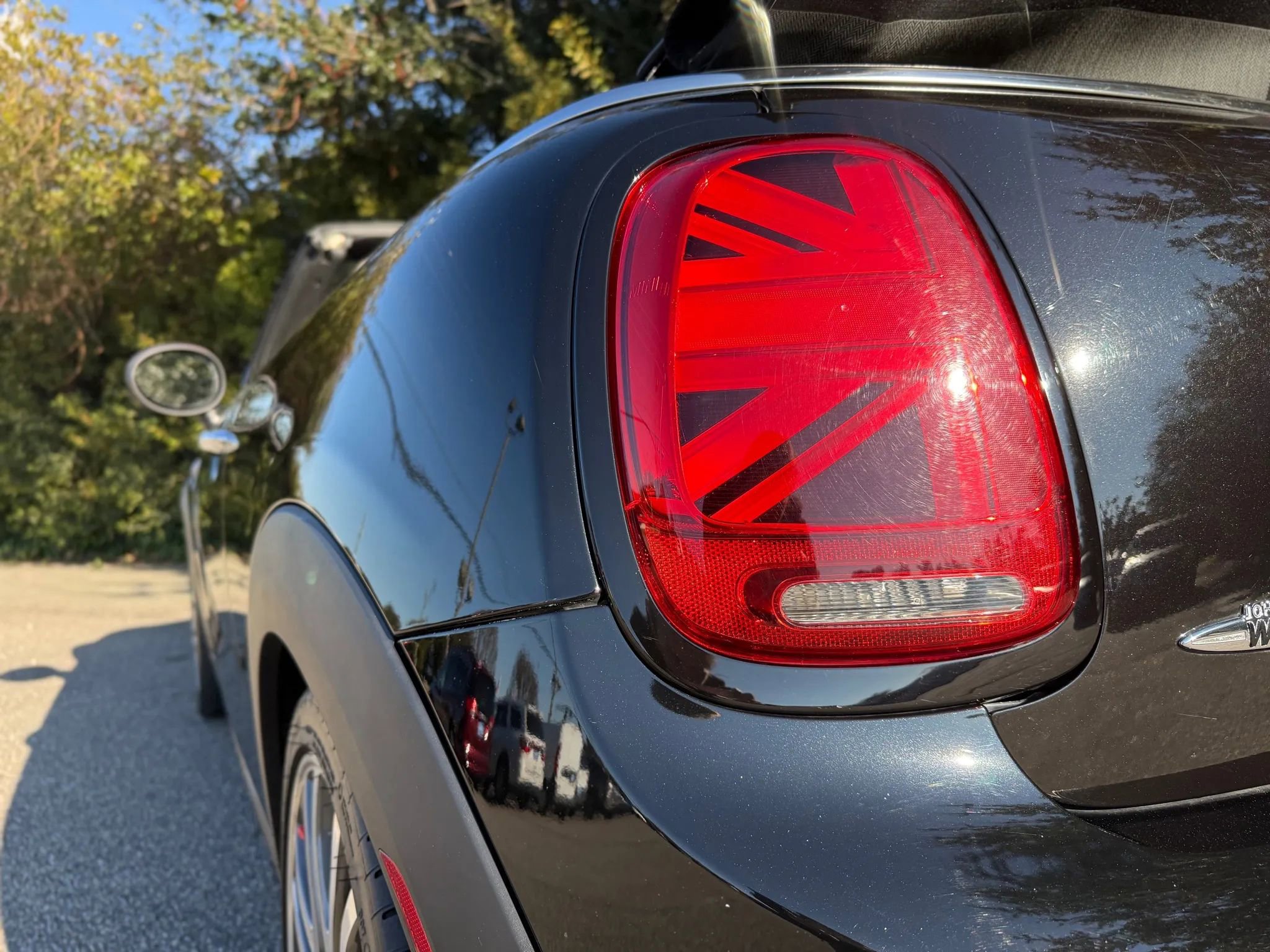 Used 2019 MINI Cooper S image 53