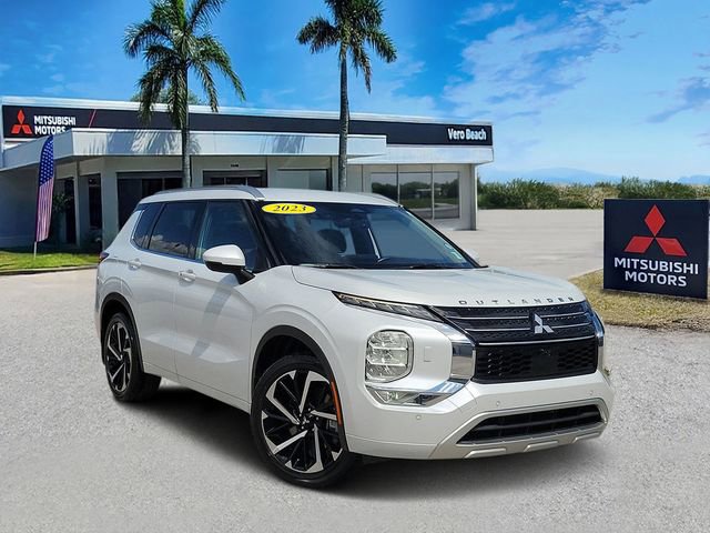 Used 2023 Mitsubishi Outlander SEL 40th Anniversary AWD/4WD image 1