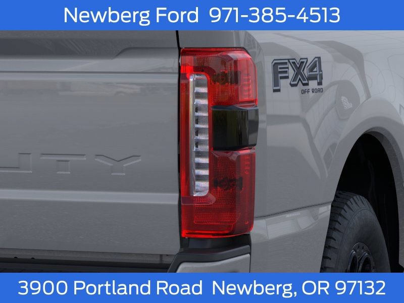 New 2026 Ford F250 Lariat w/ Black Appearance Package AWD/4WD image 21
