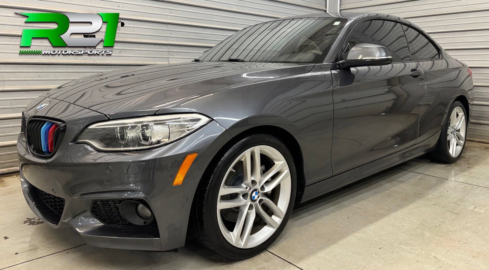 Used 2017 BMW 230i xDrive Coupe AWD/4WD image 1