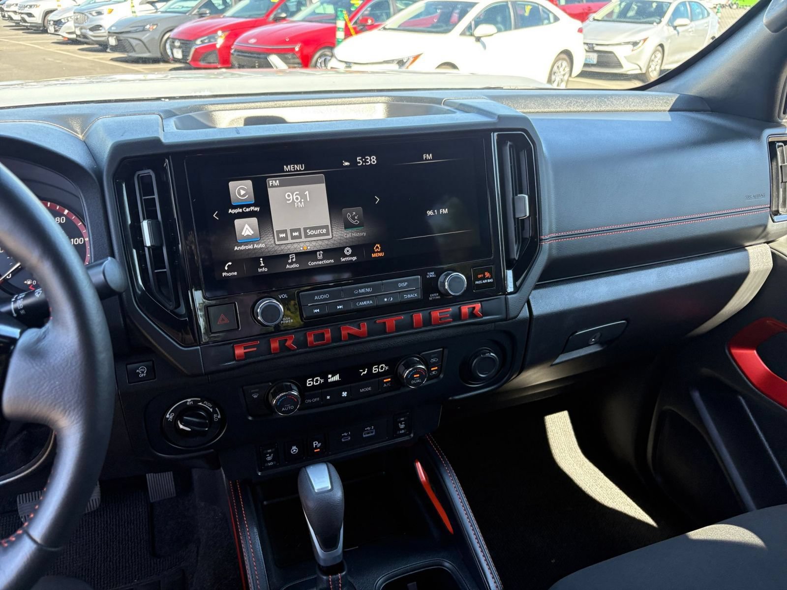Used 2026 Nissan Frontier PRO-4X AWD/4WD image 16