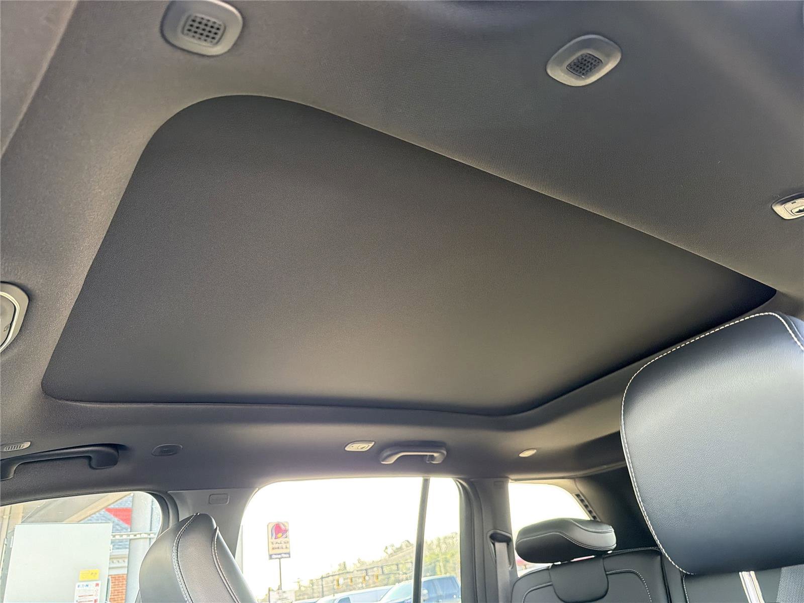 New 2025 Jeep Grand Cherokee Limited image 34