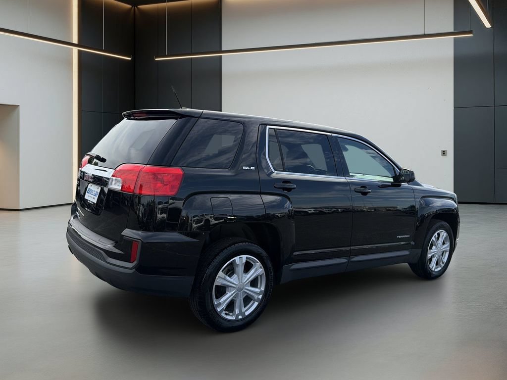 Used 2017 GMC Terrain SLE FWD image 6