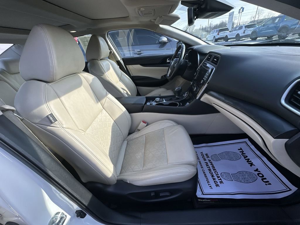 Used 2019 Nissan Maxima Platinum image 25
