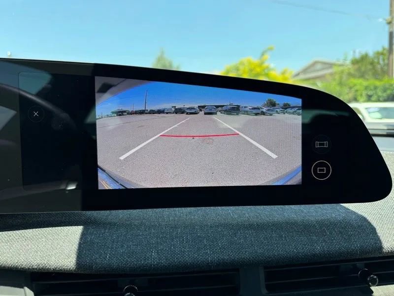 Used 2023 Lucid Air Pure AWD/4WD image 35