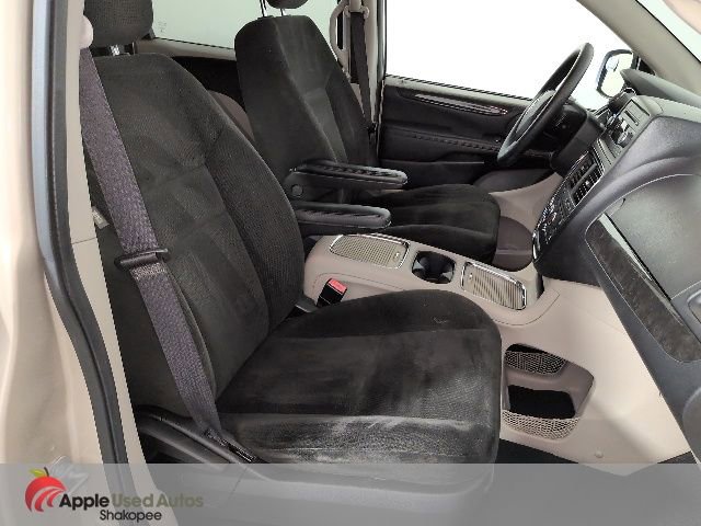 Used 2016 Dodge Grand Caravan SXT FWD image 43