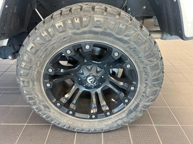 Used 2021 Jeep Gladiator Overland AWD/4WD image 17