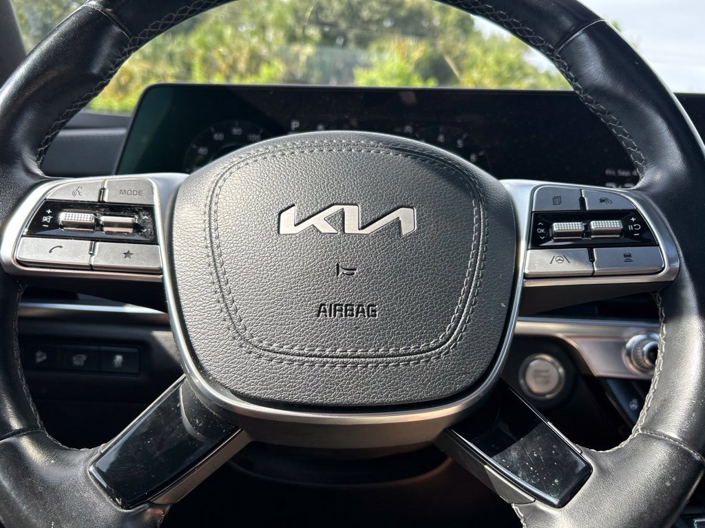 Used 2023 Kia Telluride SX Prestige AWD/4WD image 24