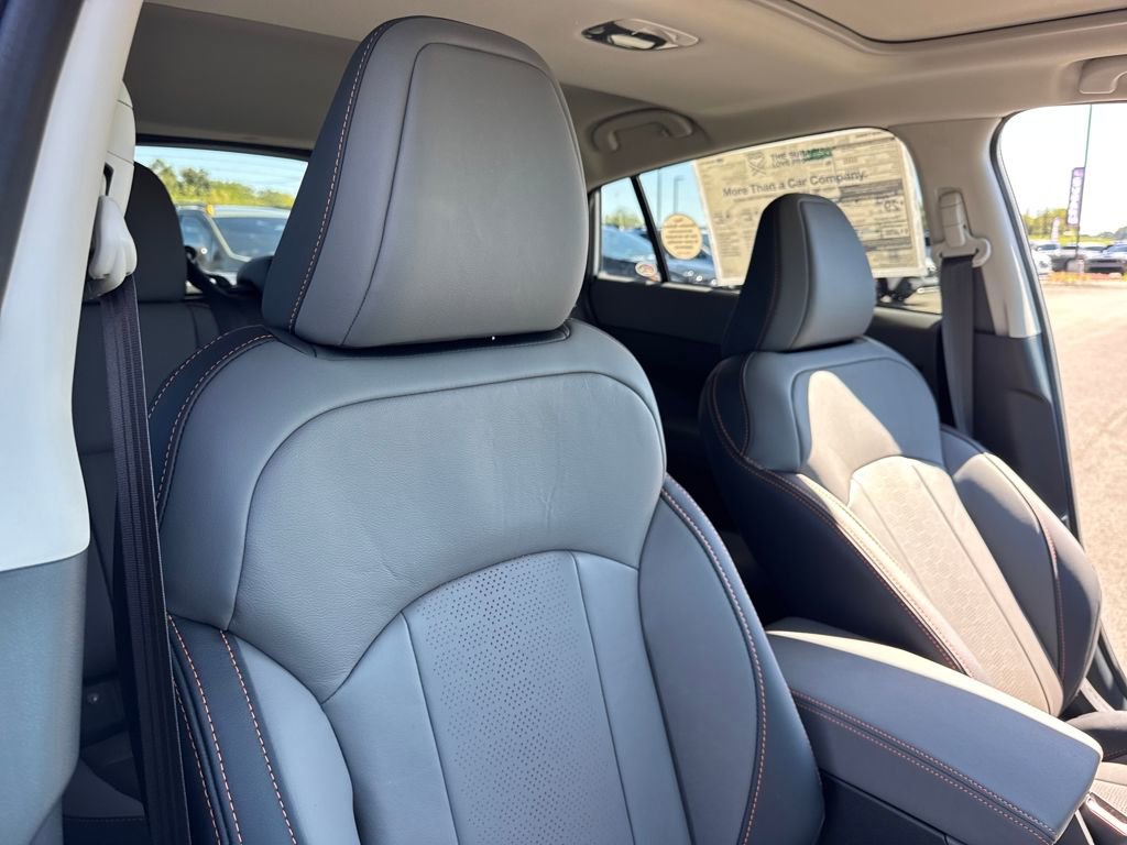 New 2025 Subaru Crosstrek 2.5i Limited w/ Crosstrek Mirror Package image 29