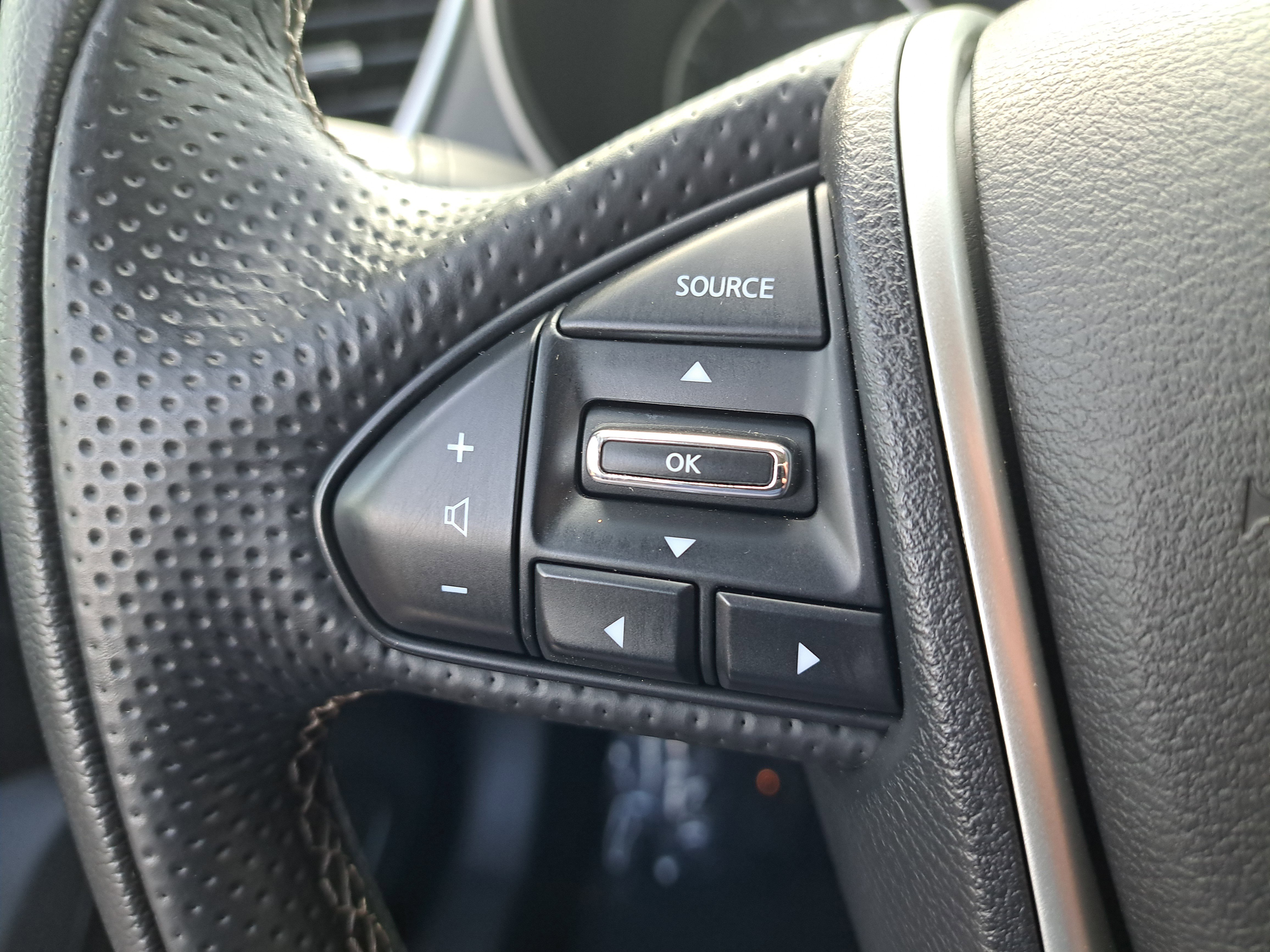 Certified 2022 Nissan Maxima SV w/ Floor Mat Group FWD image 22