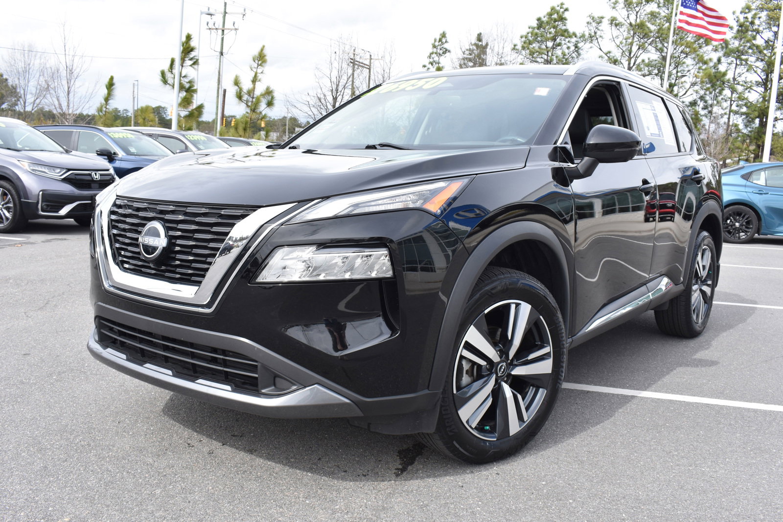 Used 2023 Nissan Rogue SL image 5