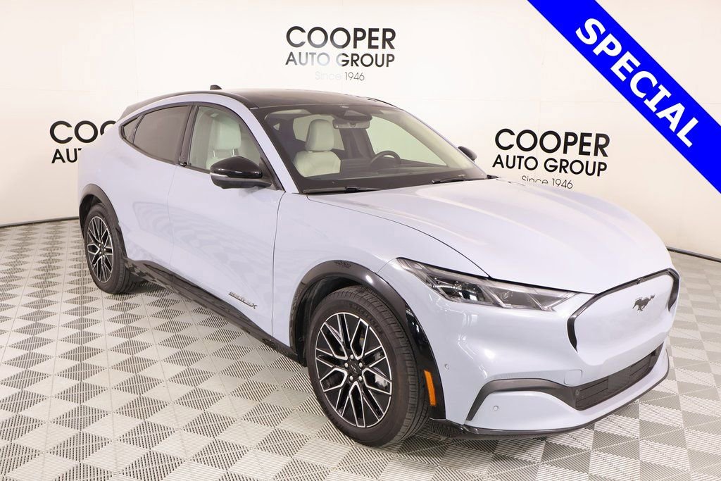 Used 2024 Ford Mustang Mach-E Premium image 1