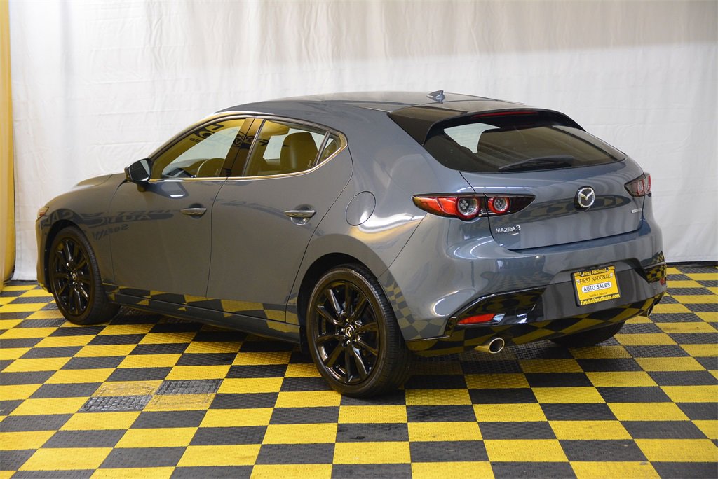 Used 2020 MAZDA MAZDA3 Hatchback w/ Premium Package image 8