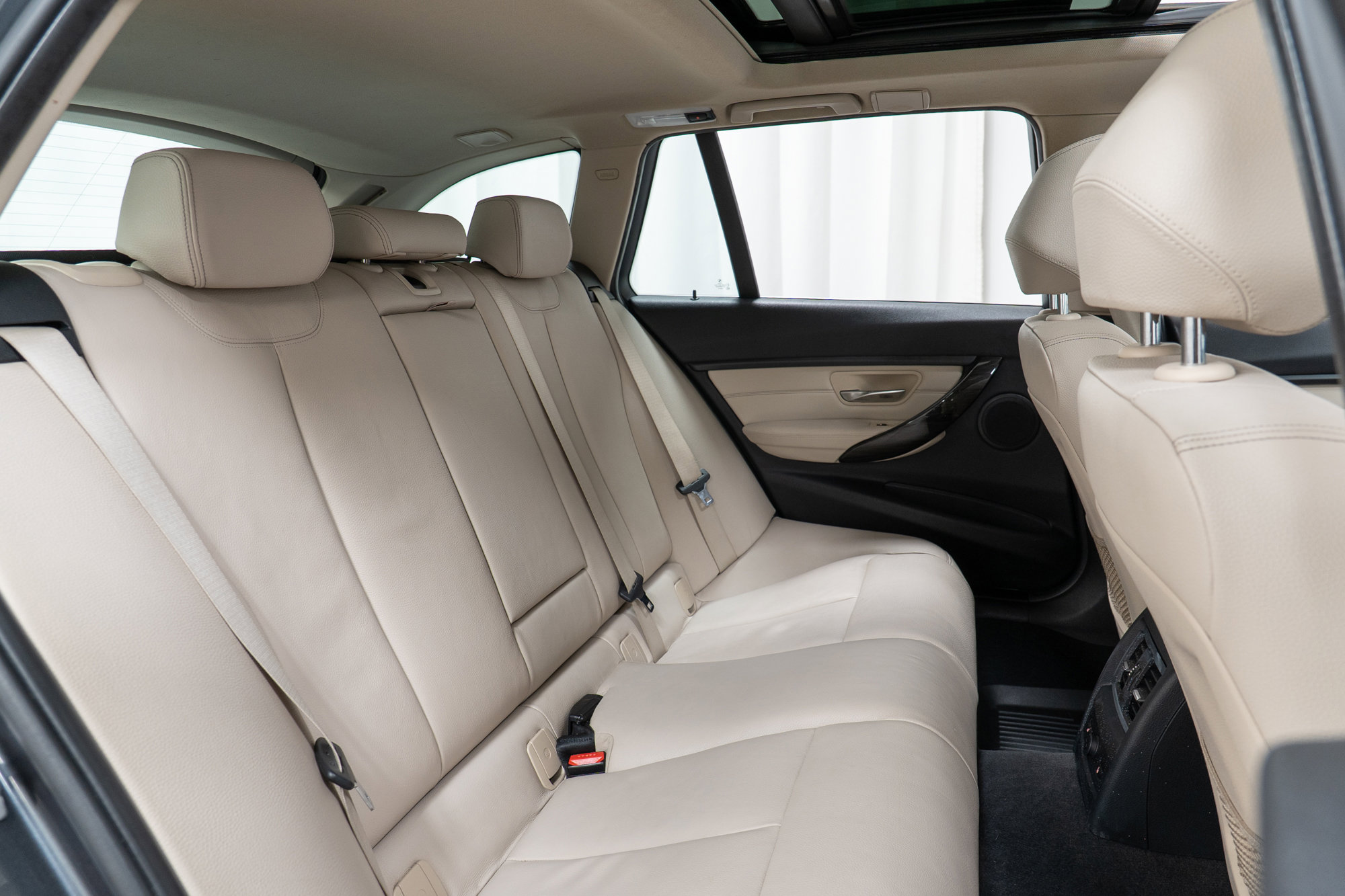 Used 2015 BMW 328i xDrive Wagon image 24