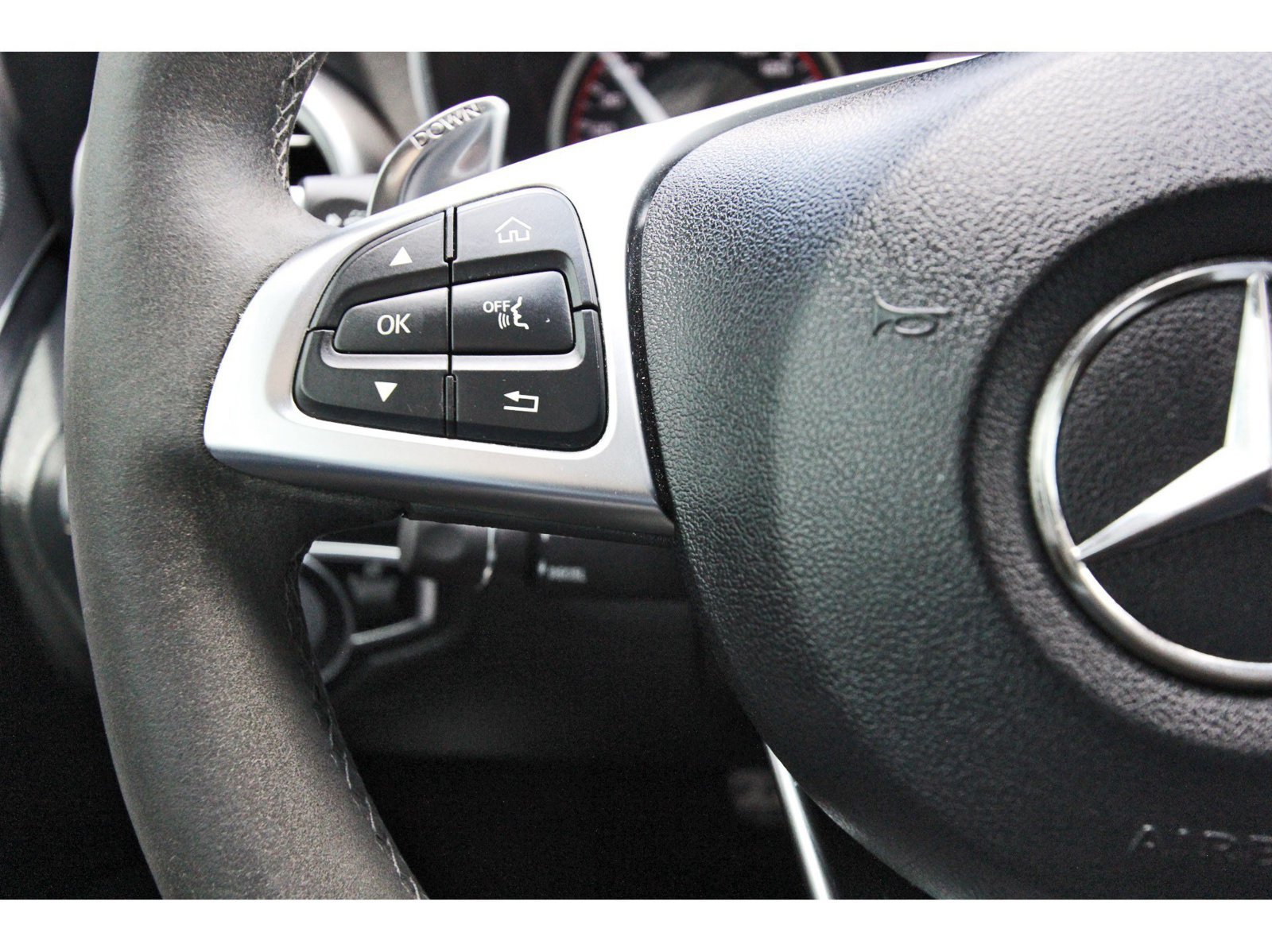 Used 2018 Mercedes-Benz C 63 AMG S image 20