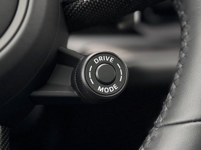 New 2026 Porsche Cayenne GTS image 22