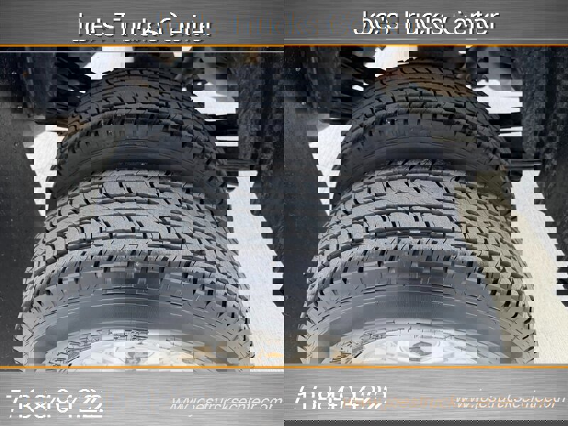 Used 2017 RAM 3500 Tradesman w/ Chrome Appearance Group image 49